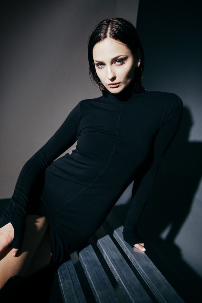 Anastasia B portfolio image 13